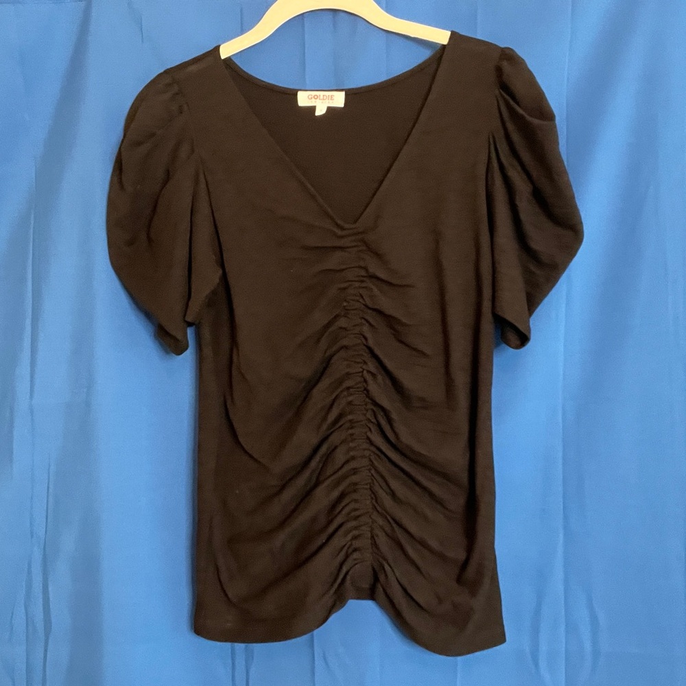 GOLDIE Black Tee, V Neck, Short Sleeve, SZ Small, NWOT